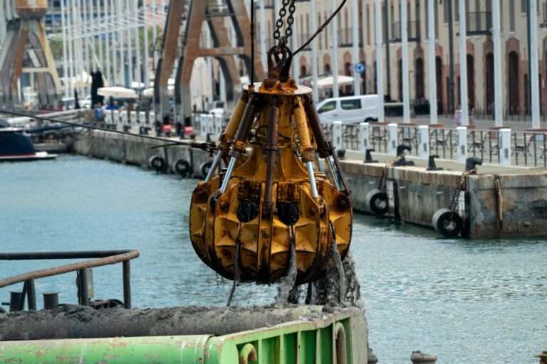 Types of Sand Dredging Equipment and Their Use Cases